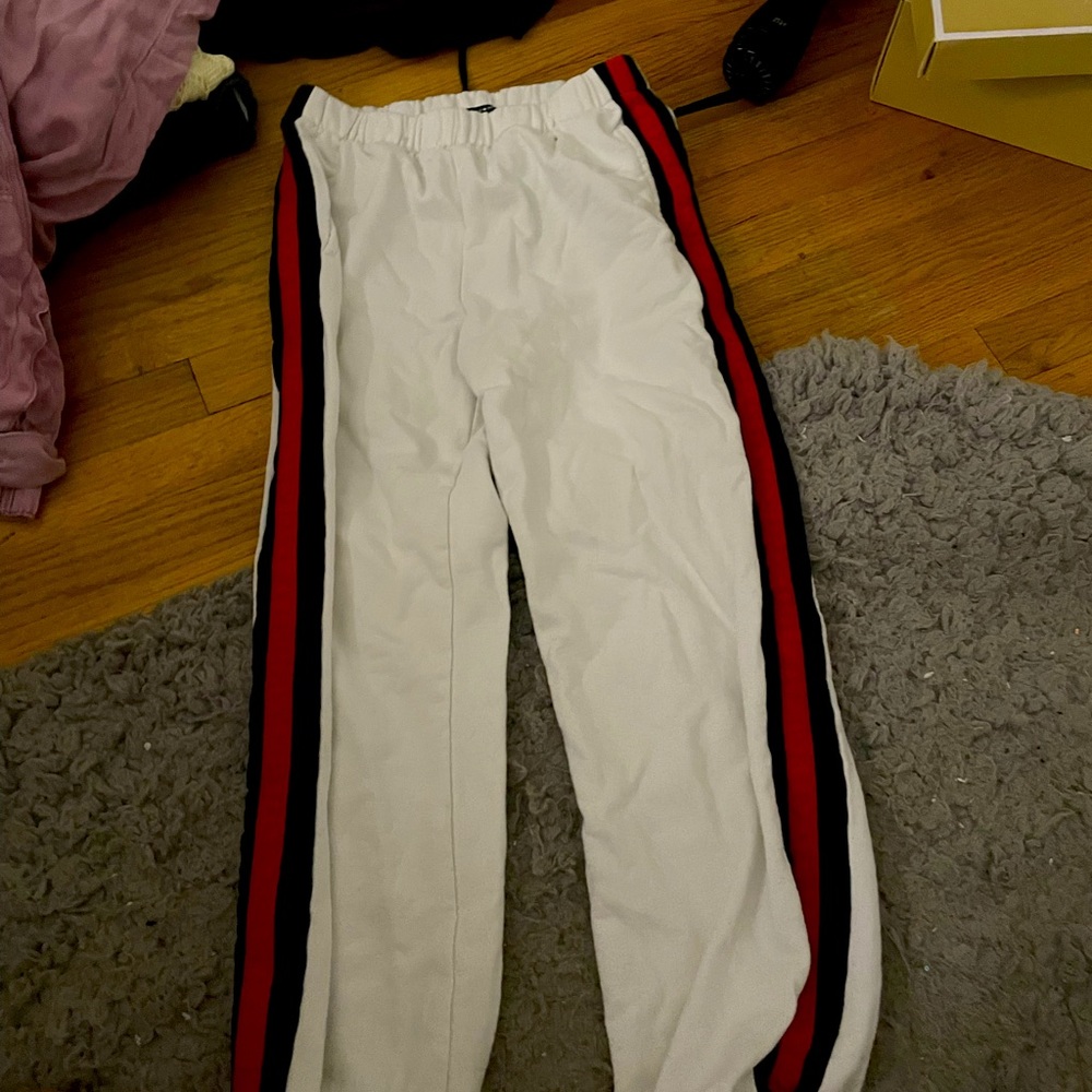 brandy melville sweatpants!